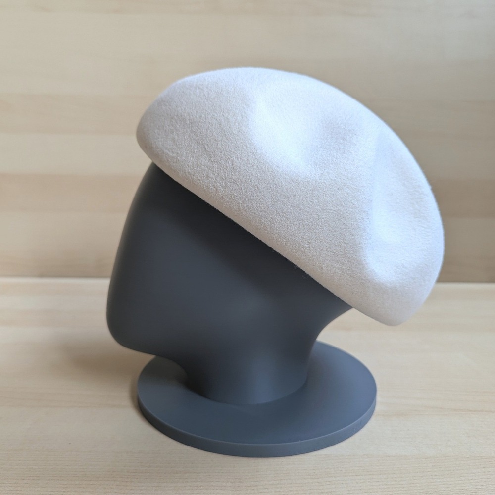 Vintage ivory wool felted hard beret style White Pillbox cap hat